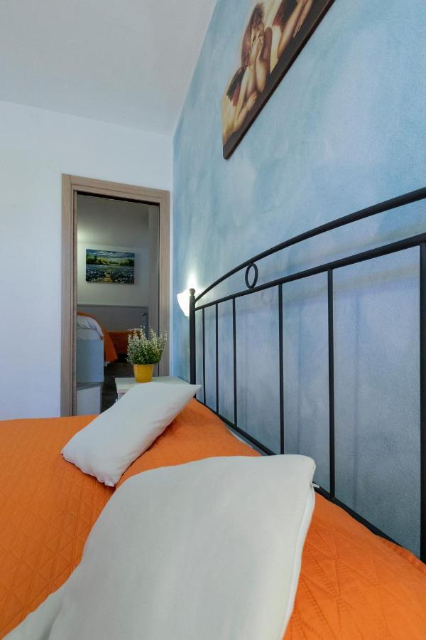 La Collina Dei Fiori Apartamento Vercana Exterior foto