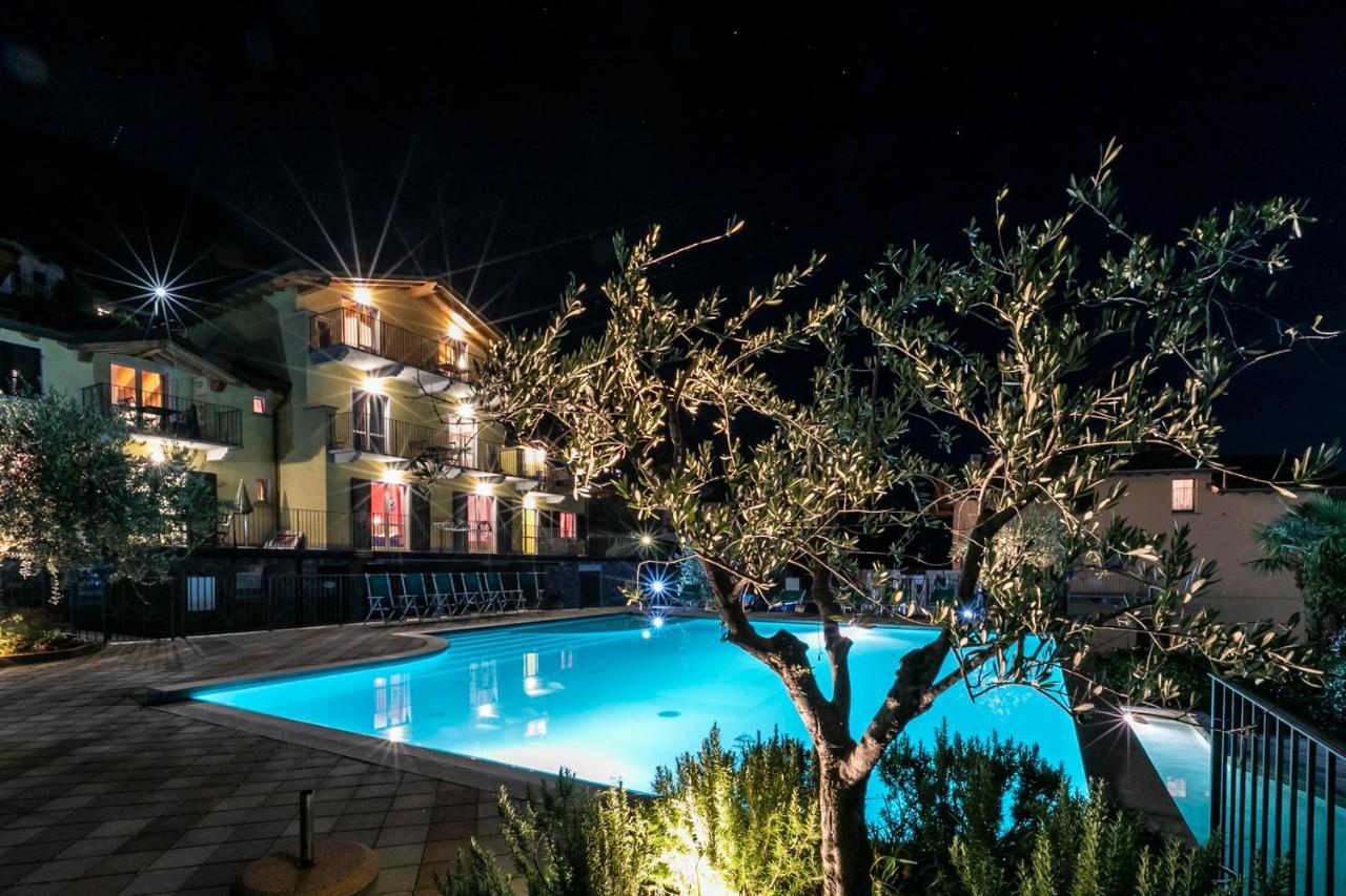 La Collina Dei Fiori Apartamento Vercana Exterior foto
